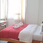 Albania Apartment Cozy & Affordable Stay Near Tirana Center